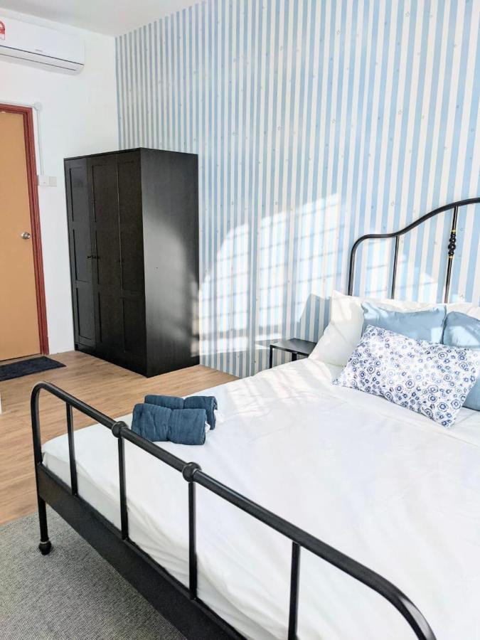 Looking For... A Staycation كُوالا تيرينغانو المظهر الخارجي الصورة